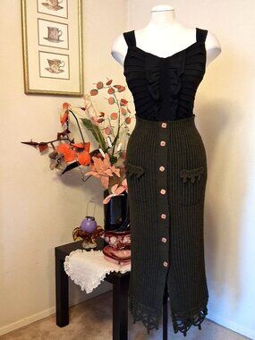 Preowned Unique Design High Quality Olive Green Midi Skirt High Waist Knitwear